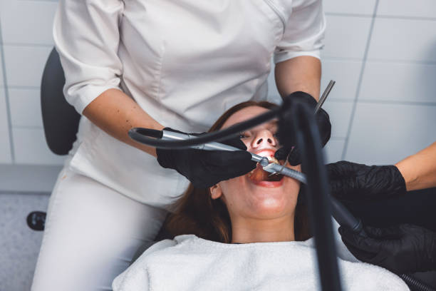 Best Emergency Tooth Extraction in Holyoke, CO